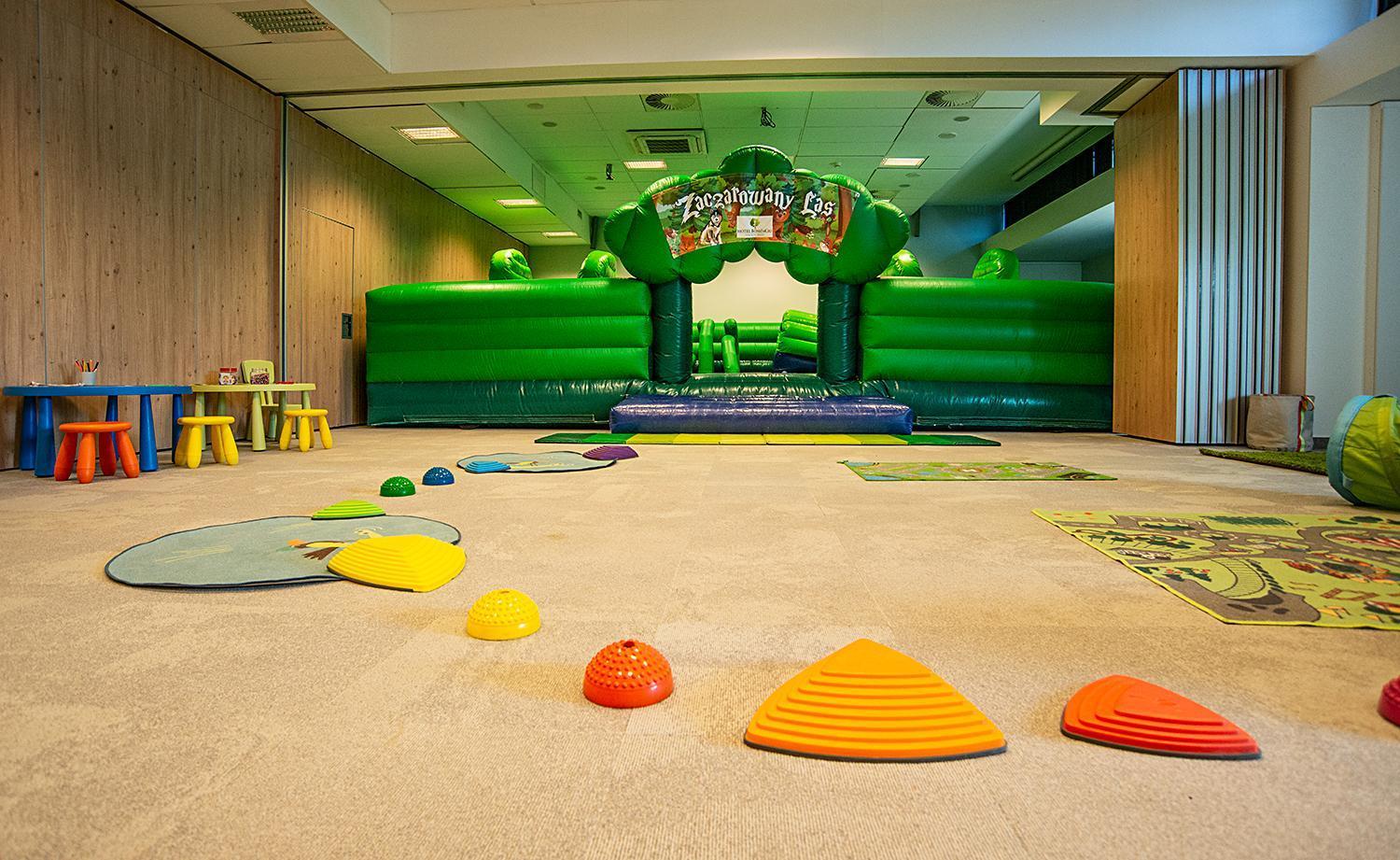 Hotel Bonifacio Spa&Sport Resort Sochocin Kültér fotó