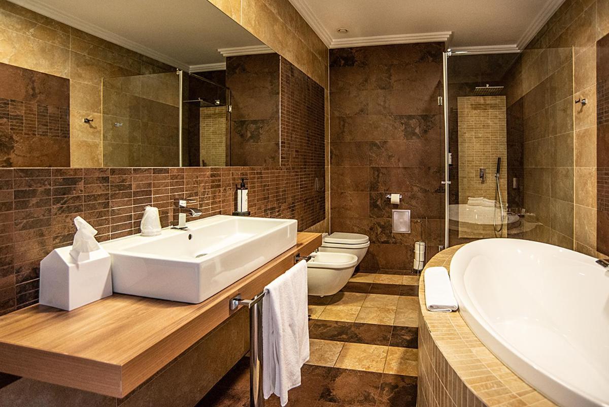 Hotel Bonifacio Spa&Sport Resort Sochocin Kültér fotó
